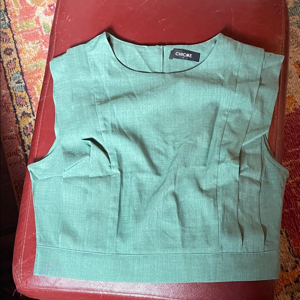 Chic Mint Green Crop Top